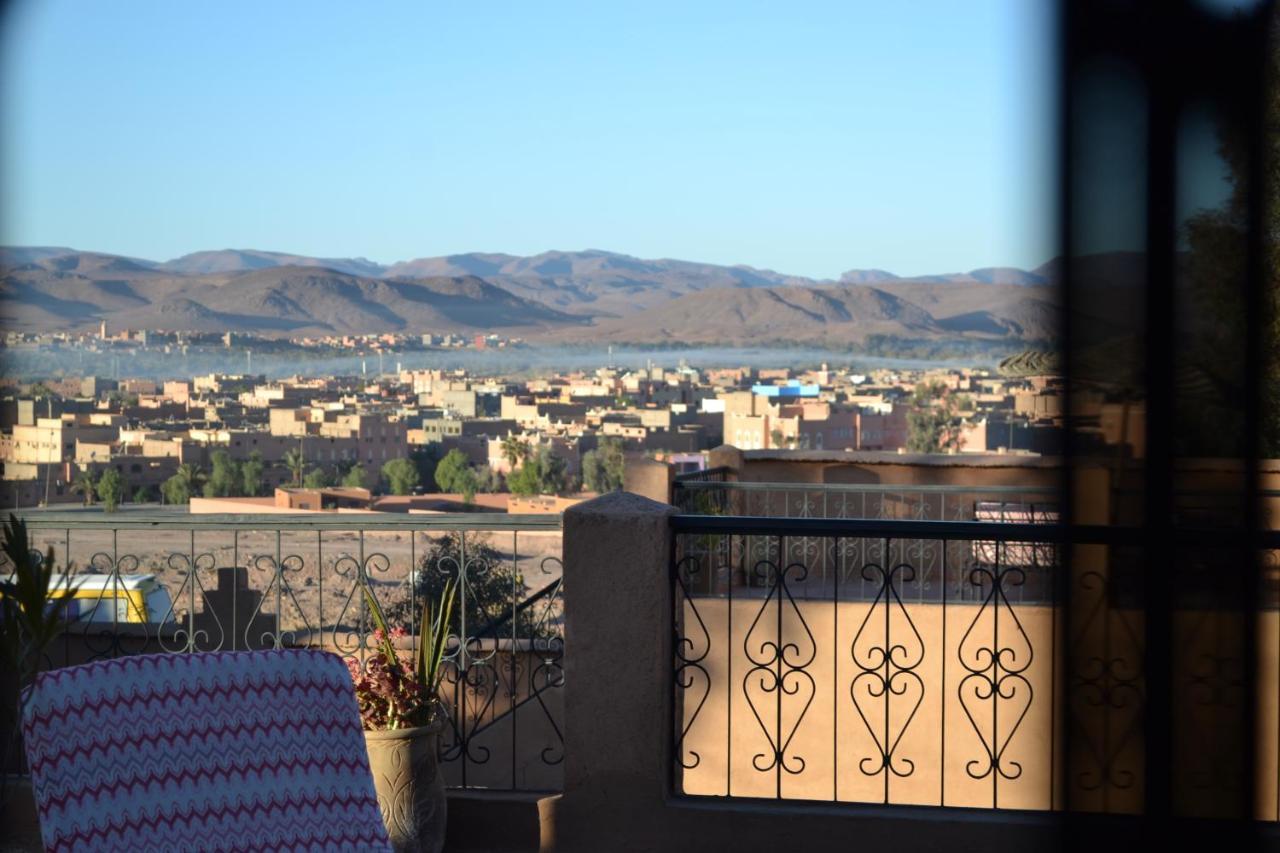 Riad Dar Bergui Hotel Ouarzazate Exterior foto